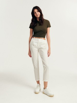 Reserved Chino trousers with belt Ivory | RMPDCQG-39