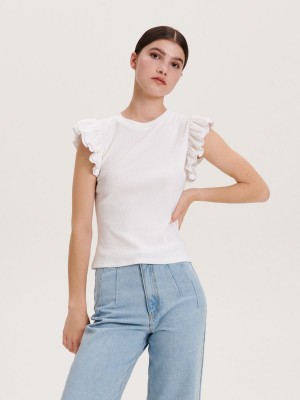 Reserved Slim fit T-shirt with ruffle details Białe | QEWAYBH-05