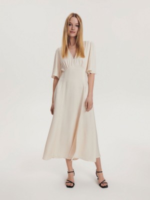 Reserved Tencel™ Lyocell dress Ivory | JGBDYKO-87