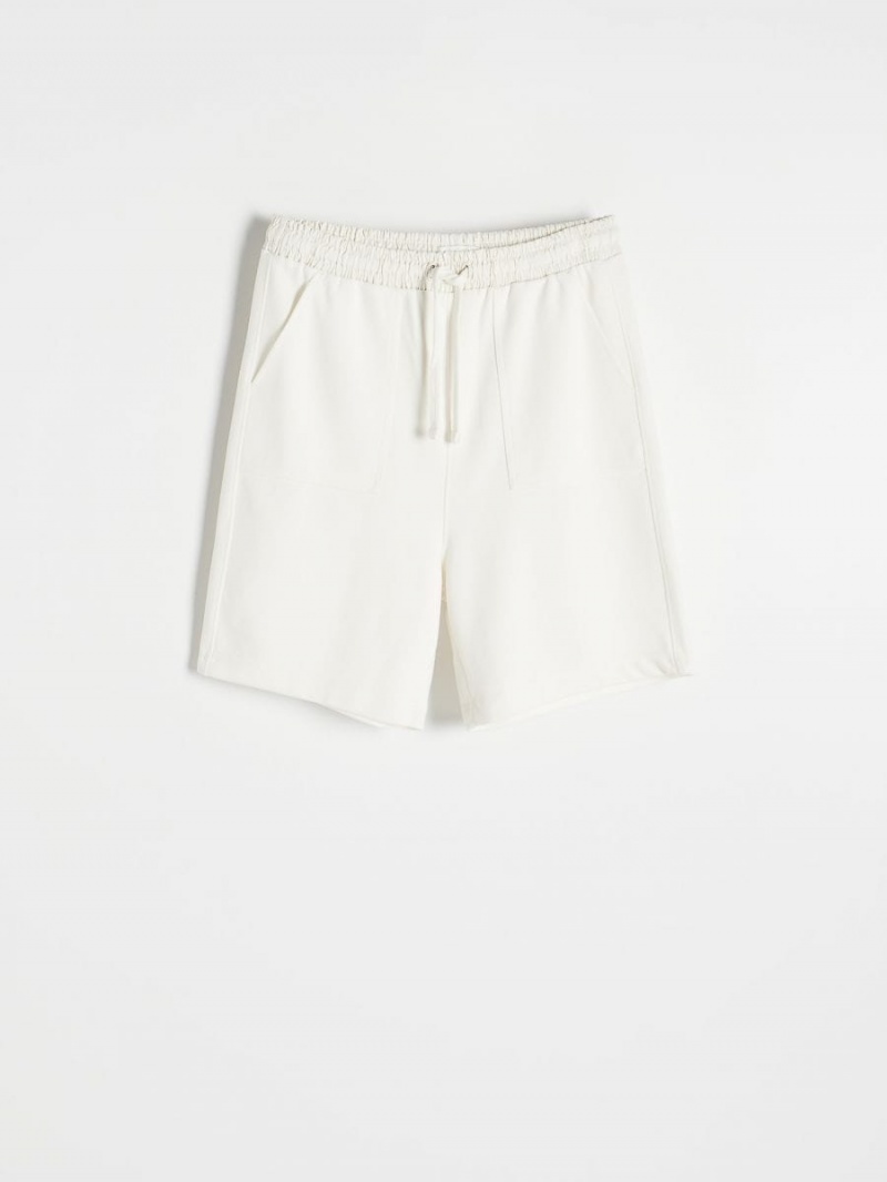 Reserved Baggy shorts Ivory | KYDQJIU-73