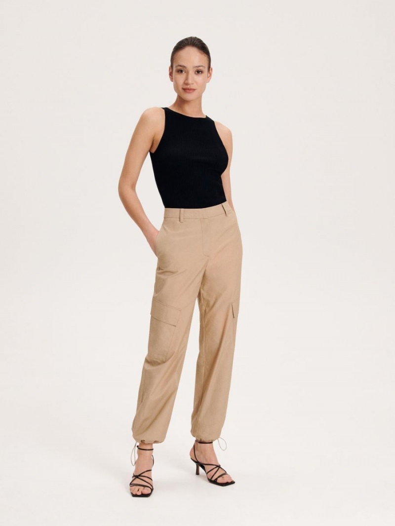 Reserved Bawełniane cargo trousers Beżowe | NZWFGPV-78