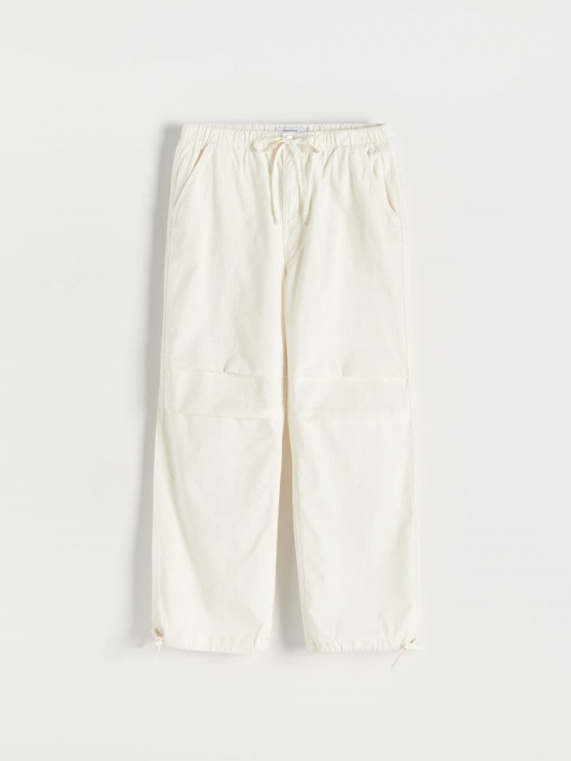 Reserved Bawełniane rich trousers Ivory | NWJAIYO-34