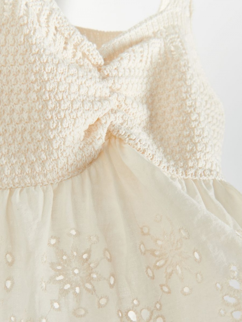 Reserved Blouse with crochet detailing Ivory | GTIKUWM-09