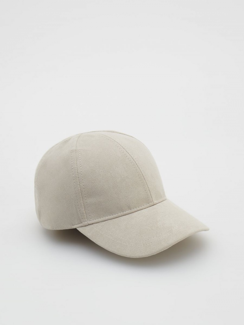 Reserved Cap Beżowe | CKAESTW-76