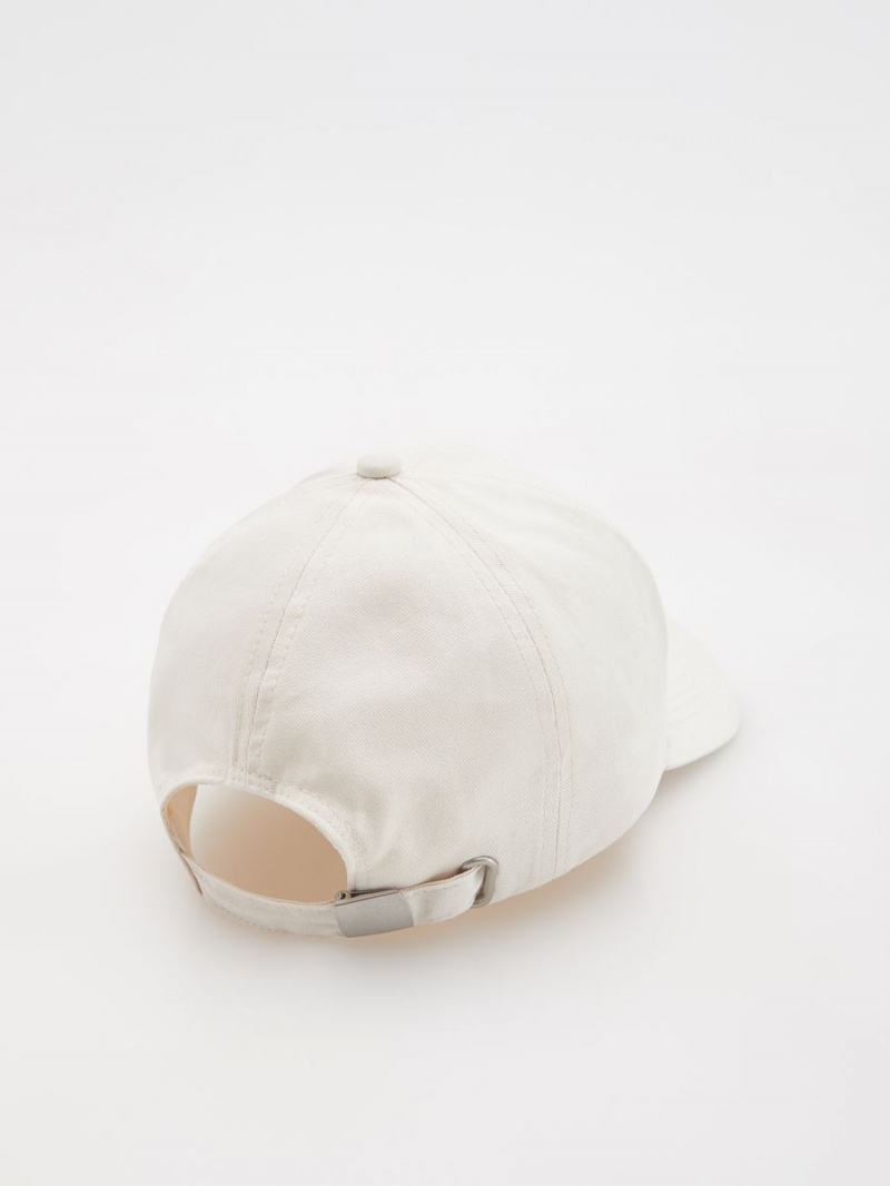 Reserved Cap Ivory | UCIKHXY-13