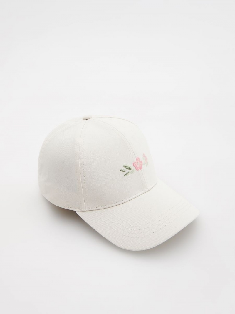 Reserved Cap Ivory | UCIKHXY-13