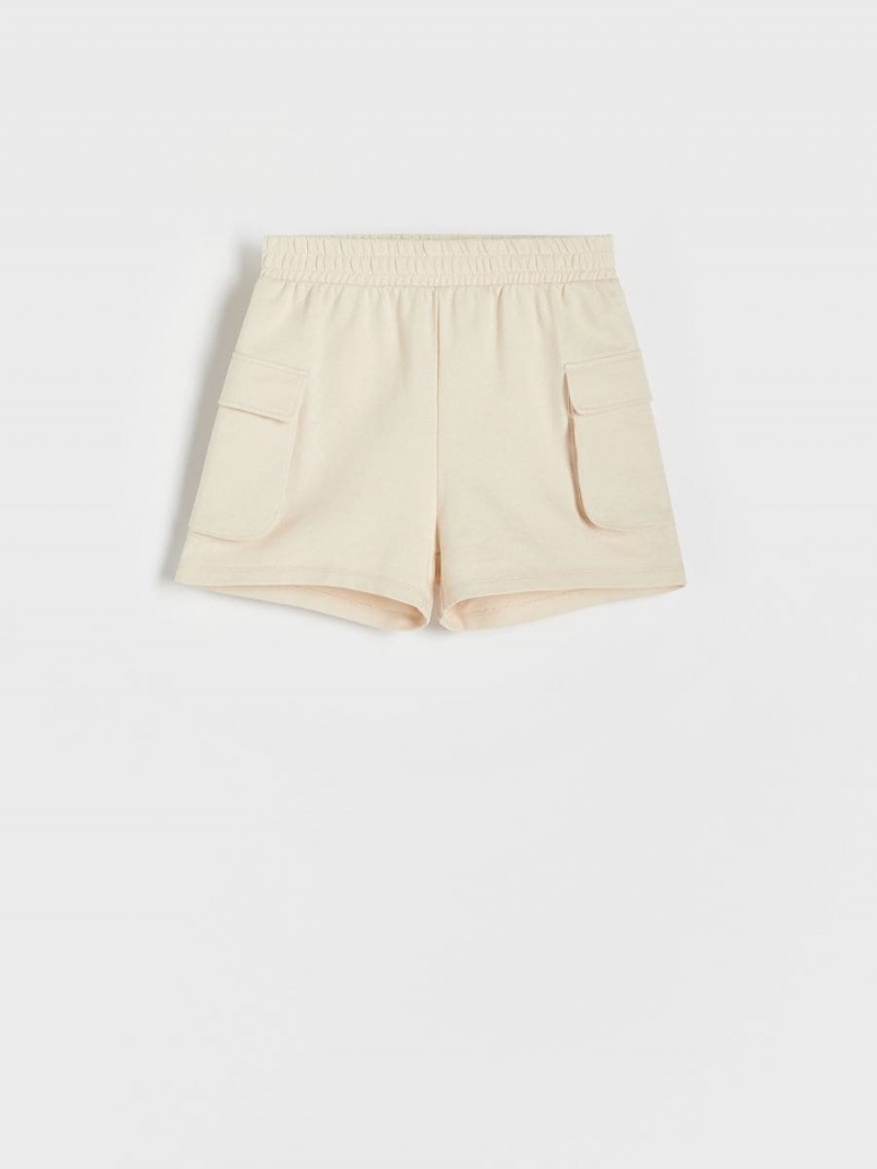 Reserved Cargo shorts Ivory | HXZEFPC-48