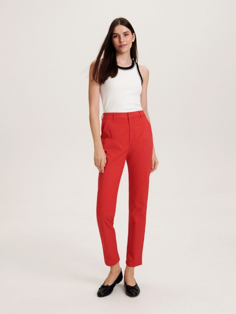 Reserved Chino trousers with belt Czerwone | OYNDKUH-87