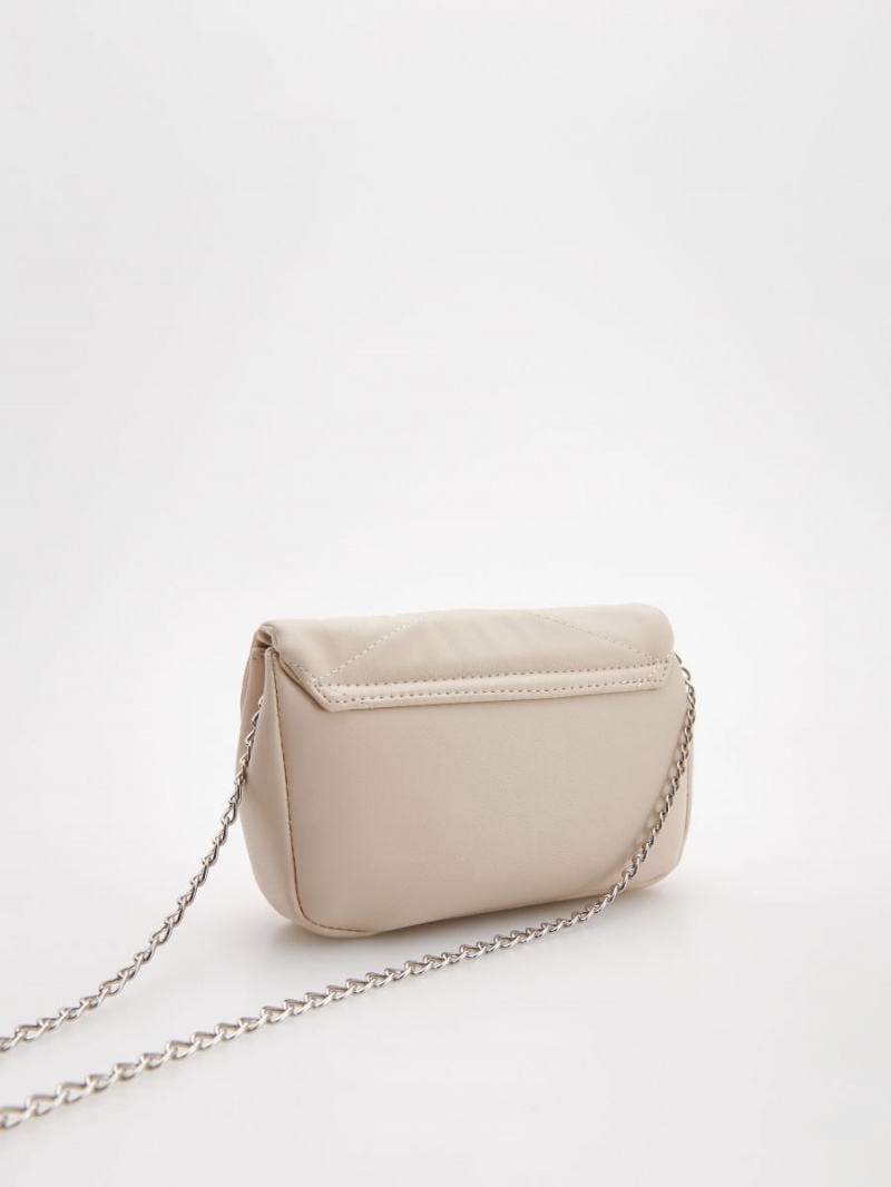 Reserved Handbag with a chain Ivory | YZHREPJ-84