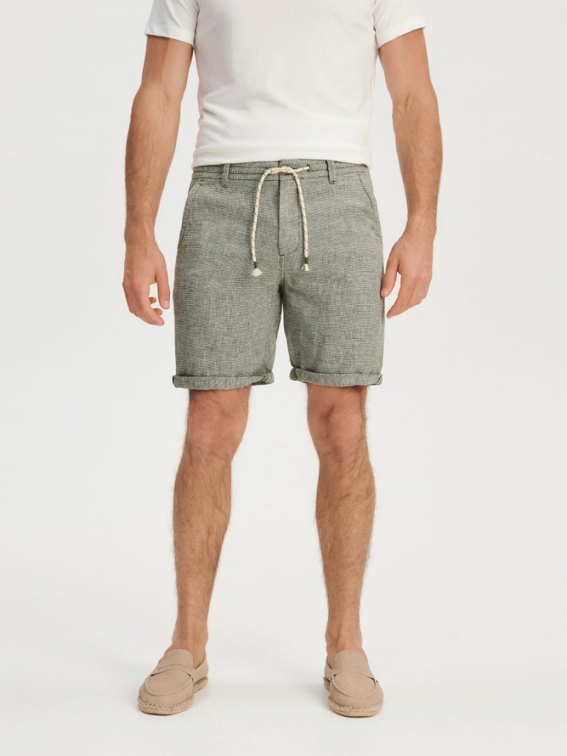 Reserved Regular linen blend shorts Zielone | TILPAGK-73