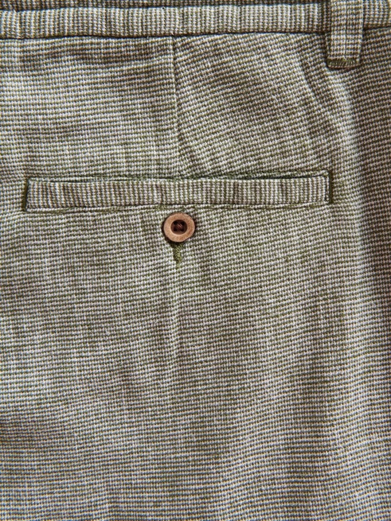 Reserved Regular linen blend shorts Zielone | TILPAGK-73