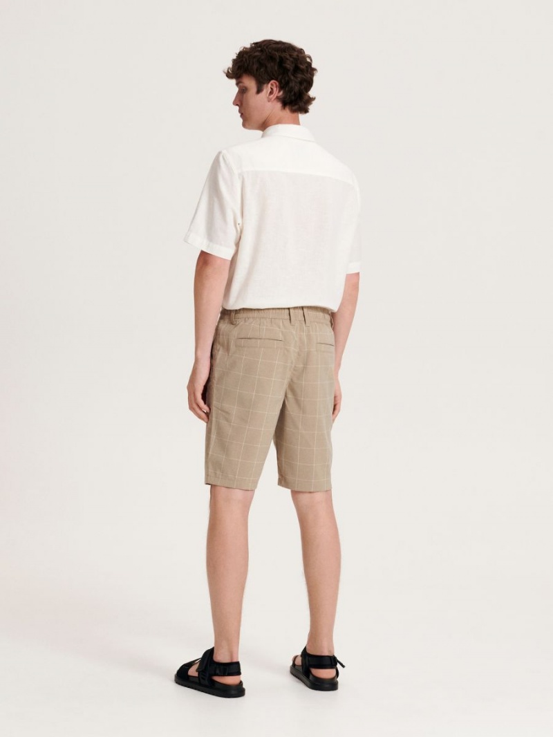 Reserved Regular shorts Beżowe | FXYWZTS-91