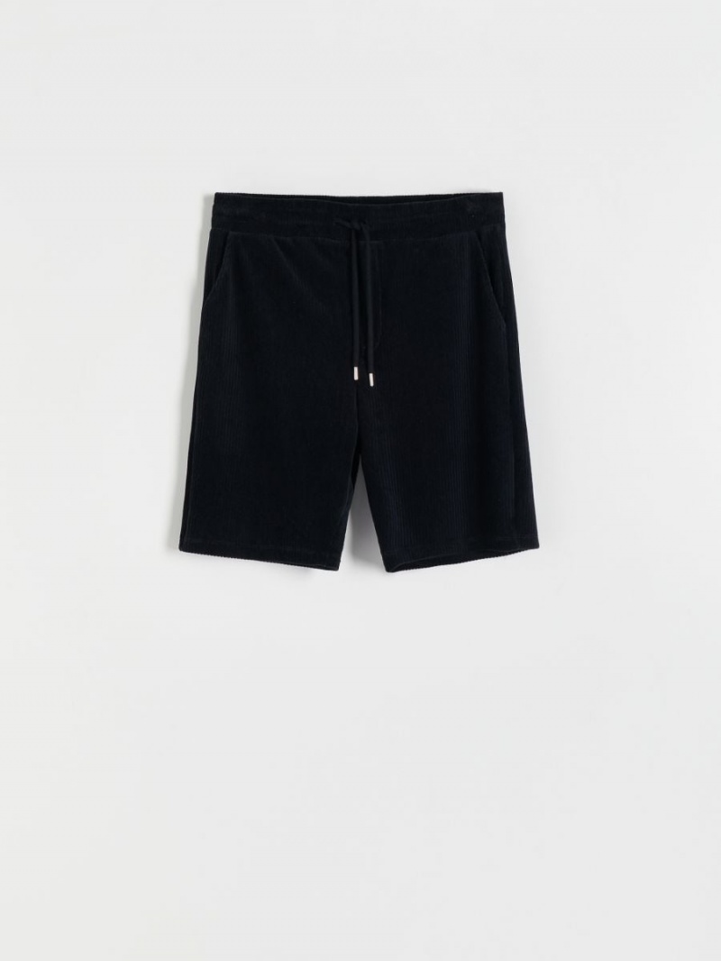 Reserved Regular shorts Czarne | BHLAQZE-91