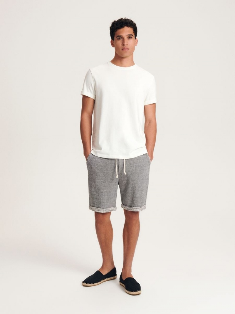 Reserved Regular shorts Szare | BZRVHJW-18