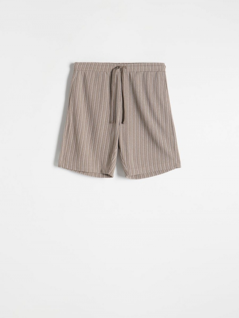 Reserved Regular viscose blend shorts Beżowe | ZWIFAQS-75