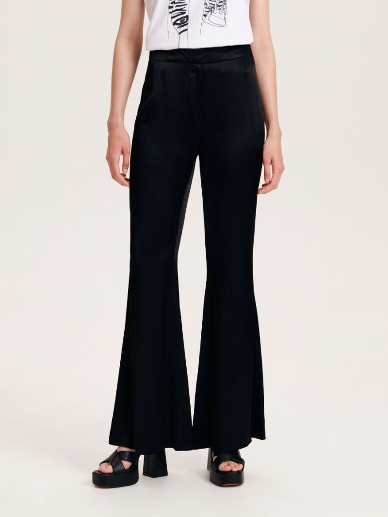 Reserved Satin flare trousers Czarne | LNPAMHI-83