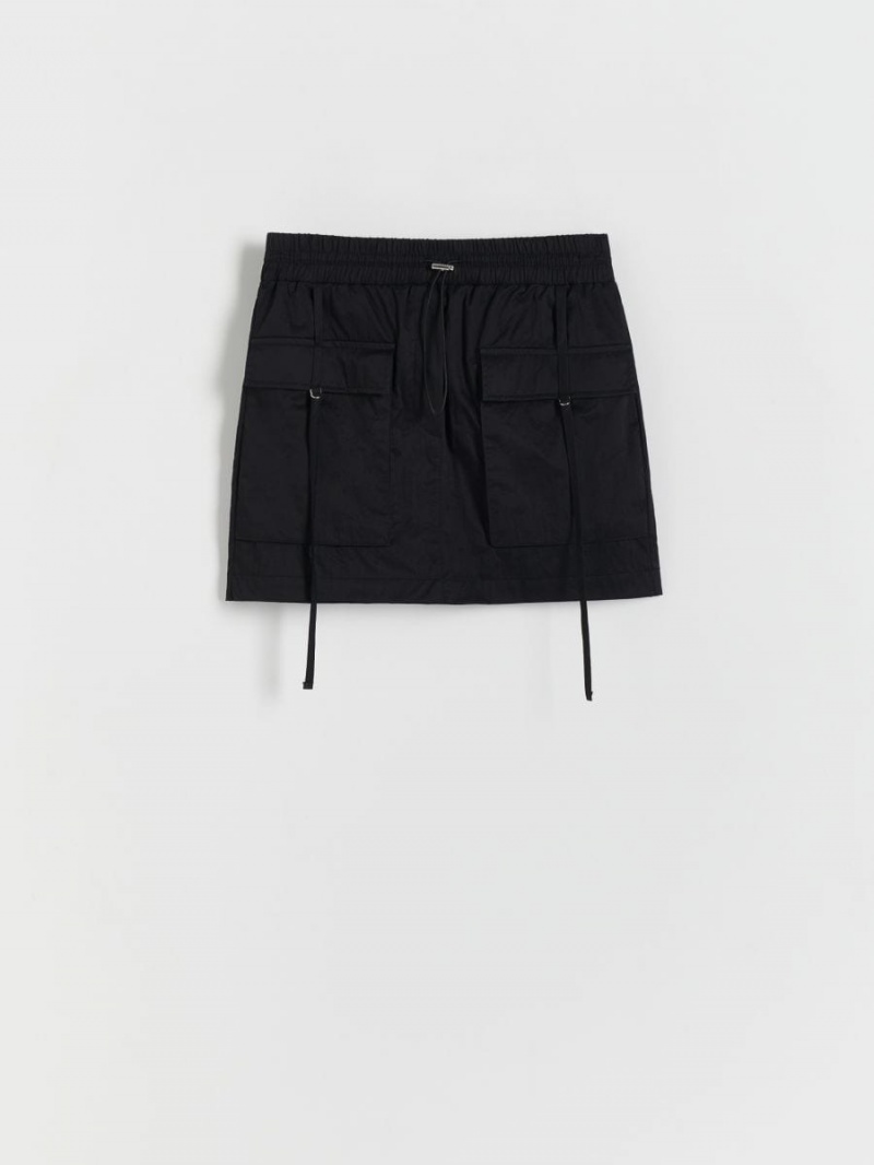 Reserved Skirt with pockets Czarne | NMXPLIW-05