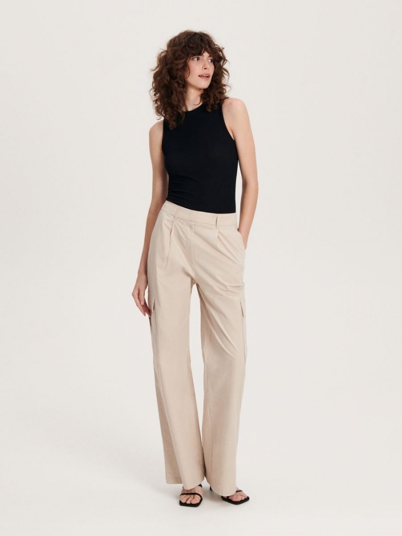 Reserved Trousers with cargo pockets Beżowe | QPUHLMI-38