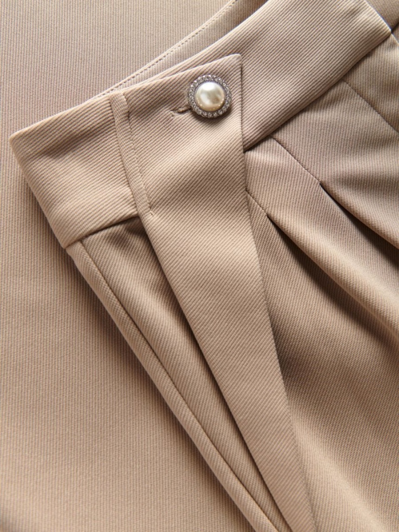 Reserved Trousers with ornament buttons Beżowe | YXDIOLG-35