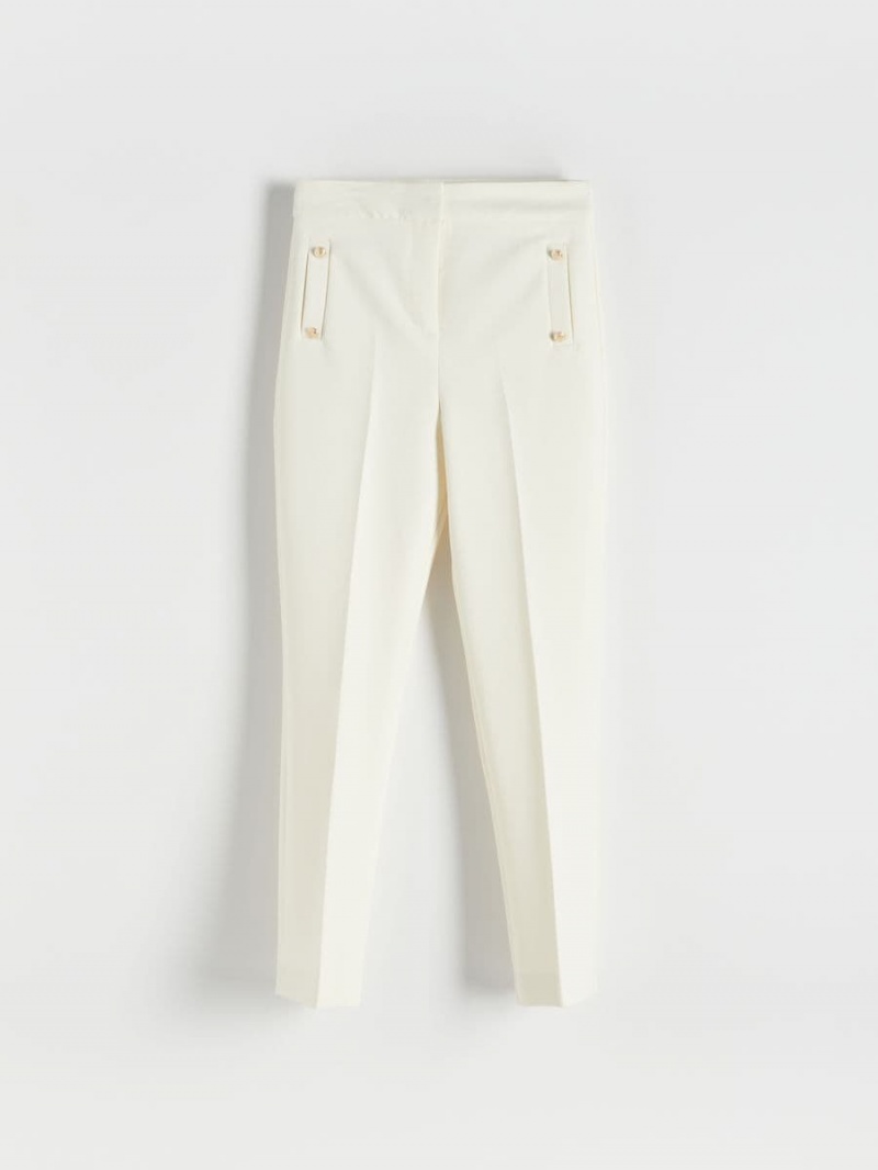 Reserved Trousers with pressed crease Białe | FPEIKDU-70