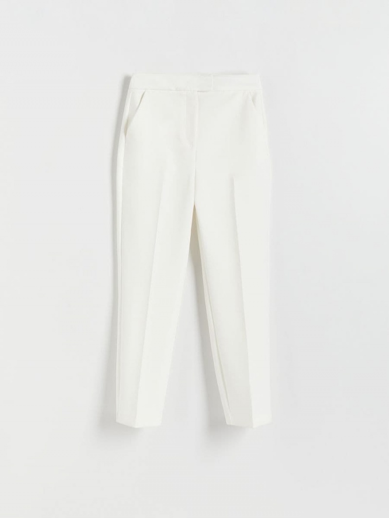 Reserved Trousers with pressed crease Białe | YRZJLTI-72