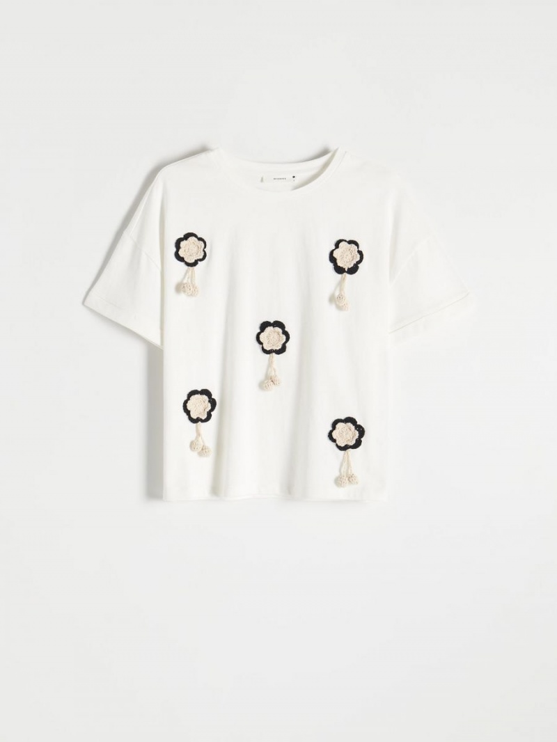 Reserved T-shirt with embroidered pattern Białe | UMCRKOG-35