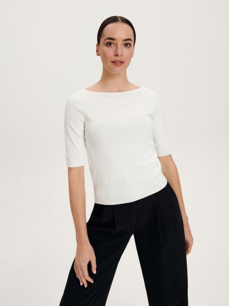 Reserved Viscose rich top Ivory | EOAIXCV-68