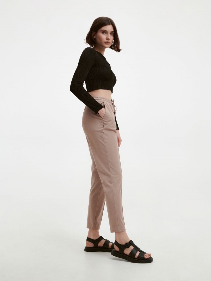 Reserved Viscose rich trousers Ivory | ZSOLWKG-49