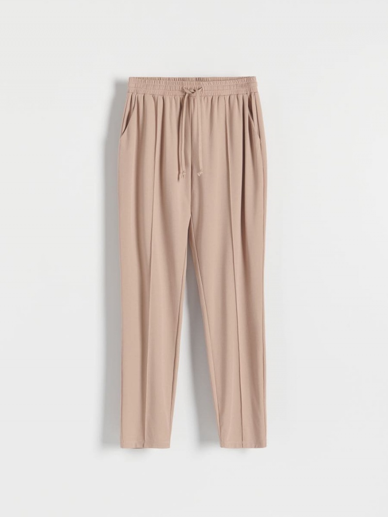 Reserved Viscose rich trousers Ivory | ZSOLWKG-49